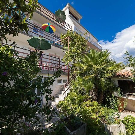 Apartments Biserka ซริกเวนิซา ภายนอก รูปภาพ