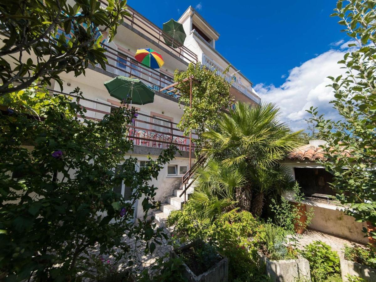 Apartments Biserka ซริกเวนิซา ภายนอก รูปภาพ