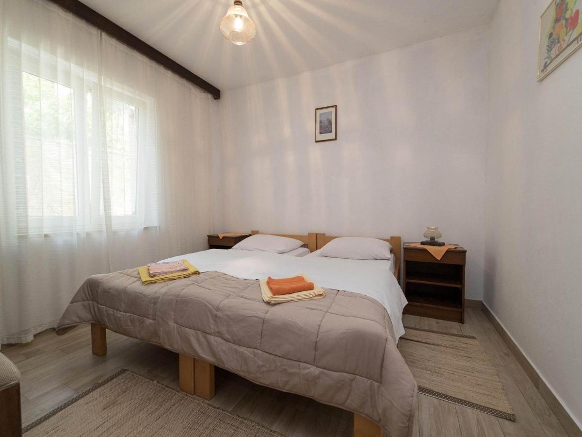 Apartments Biserka ซริกเวนิซา ภายนอก รูปภาพ