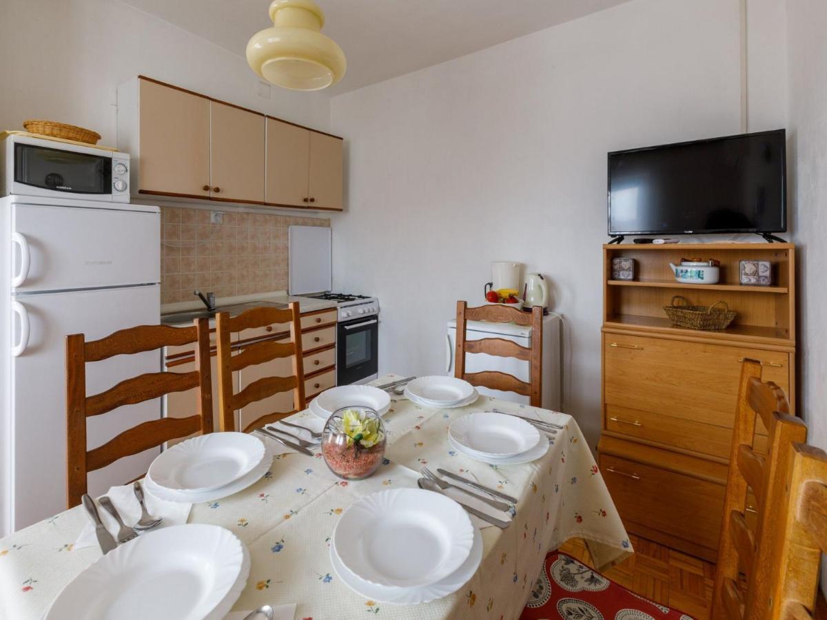 Apartments Biserka ซริกเวนิซา ภายนอก รูปภาพ